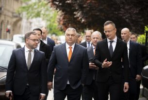 Kósa Lajos Orbán Viktorral