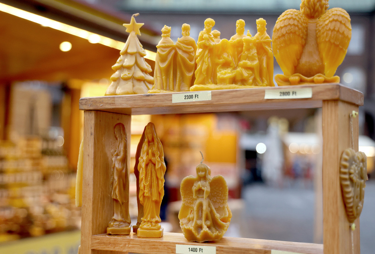 Szeged, Dóm tér, karácsonyi vásár, karácsonyi fények, ünnep, advent, karácsony, ajándék